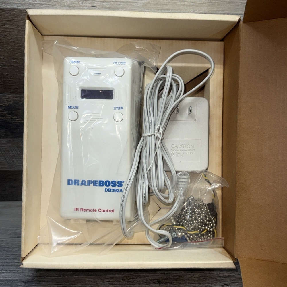 DrapeBoss Fully Automatic Drapery or Blind Control